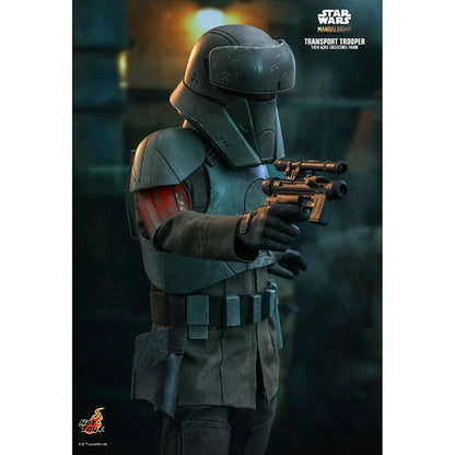 Hot Toys: Star Wars - The Mandalorian - Transport Trooper - Actionfigur 1/6 - 31 cm