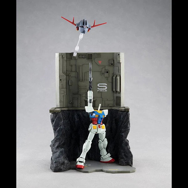 Gundam Universe: Mobile Suit Gundam Realistic Model Series - G Structure GS03 - The Last Shooting - Diorama