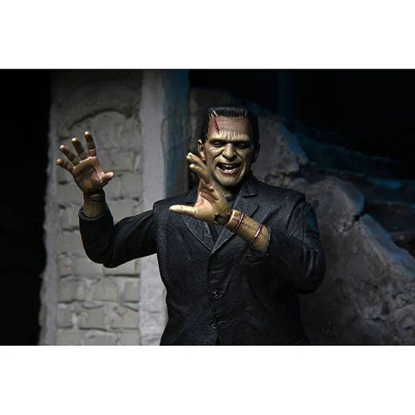 universal_monsters_ultimate_frankensteins_monster_color_actionfigur_18_cm_16