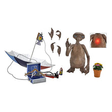 E.T. Der Ausserirdische: E.T. (LED-Licht) - Ultimate Deluxe Actionfigur - 11 cm