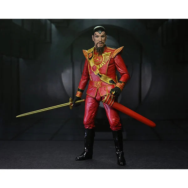 Flash Gordon: Ming (1980 - Red Military Outfit) - Ultimate Actionfigur - 18 cm