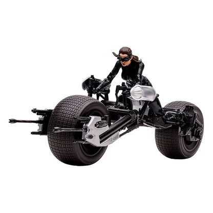 DC Multiverse: Batpod with Catwoman (The Dark Knight Rises) - Actionfigur & Fahrzeug - 18 cm