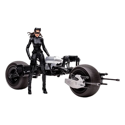 DC Multiverse: Batpod with Catwoman (The Dark Knight Rises) - Actionfigur & Fahrzeug - 18 cm