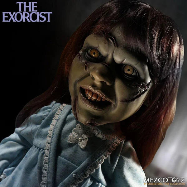 Der Exorzist: Regan MacNeil - Mega Scale - Sprechende Figur - 38 cm