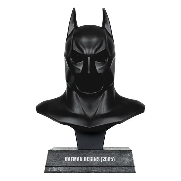 DC Direct: Batman Begins - Batman Maske - Mini Replik 1/3 - 19 cm
