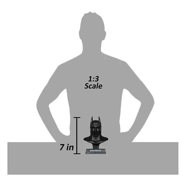 DC Direct: Batman Begins - Batman Maske - Mini Replik 1/3 - 19 cm