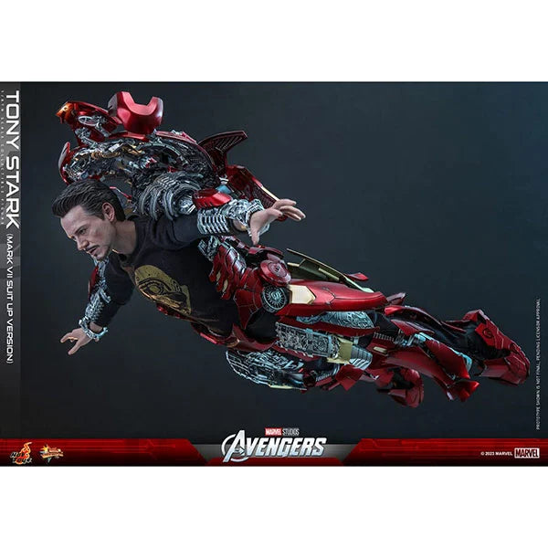 Hot Toys: The Avengers - Tony Stark (Mark VII Suit-Up Version) - Movie Masterpiece - Actionfigur 1/6 - 31 cm