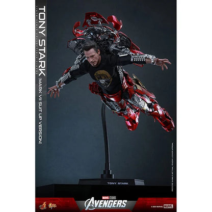 Hot Toys: The Avengers - Tony Stark (Mark VII Suit-Up Version) - Movie Masterpiece - Actionfigur 1/6 - 31 cm