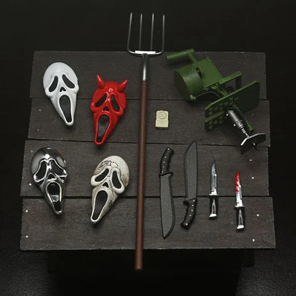 Scream: Ghost Face Inferno - Ultimate Actionfigur - 18 cm