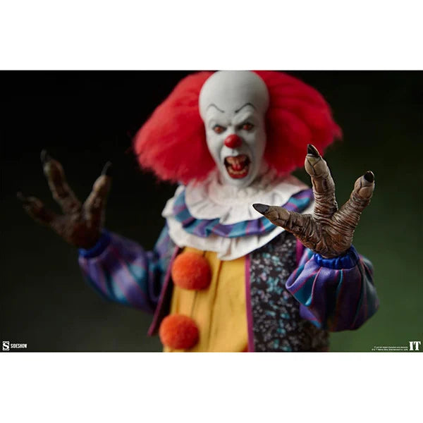 Sideshow: Stephen Kings - Es - Retro Pennywise (1990) - Actionfigur 1/6 - 30 cm