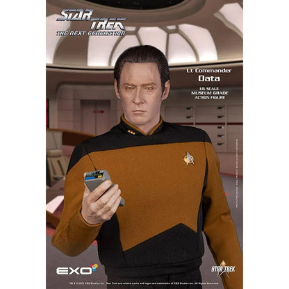 Star Trek: The Next Generation - Lt. Commander Data (Essentials Version) - Actionfigur 1/6 - 30 cm