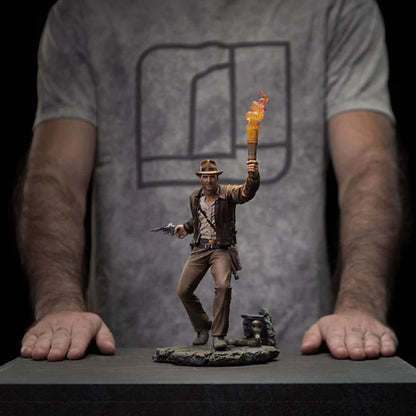 Indiana Jones: Indiana Jones - Art Scale Statue 1/10 - 26 cm