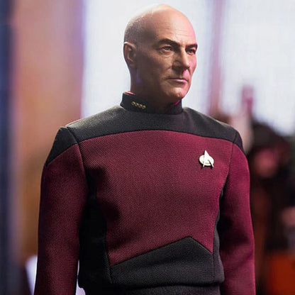 Star Trek: The Next Generation - Captain Jean-Luc Picard (Essential Duty Uniform) - Actionfigur 1/6 - 30 cm