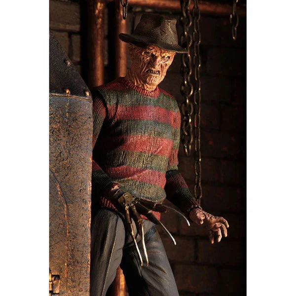 Nightmare On Elm Street 2: Ultimate Freddy Krueger - Actionfigur - 18 cm
