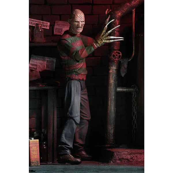 Nightmare On Elm Street 2: Ultimate Freddy Krueger - Actionfigur - 18 cm