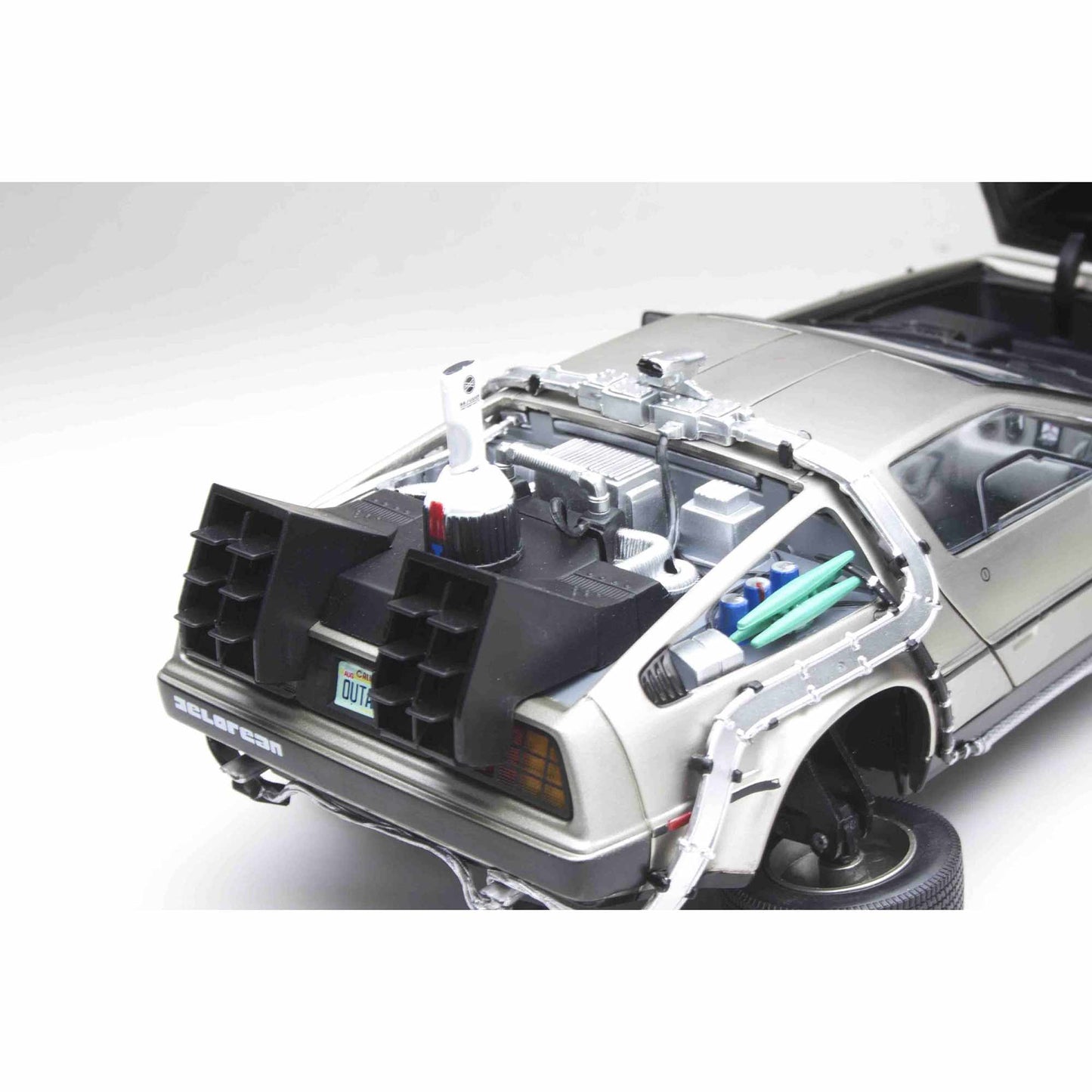 Back to the Future II: 1983 DeLorean - Time Machine - Dicast Modell - Masstab 1:18