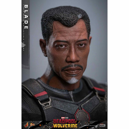 Hot Toys: Deadpool & Wolverine - Blade - Movie Masterpiece - First Edition - Actionfigur 1/6 - 30 cm