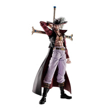 One Piece: Dracule Mihawk Hawkeye - S.H. Figuarts - Actionfigur - 17 cm