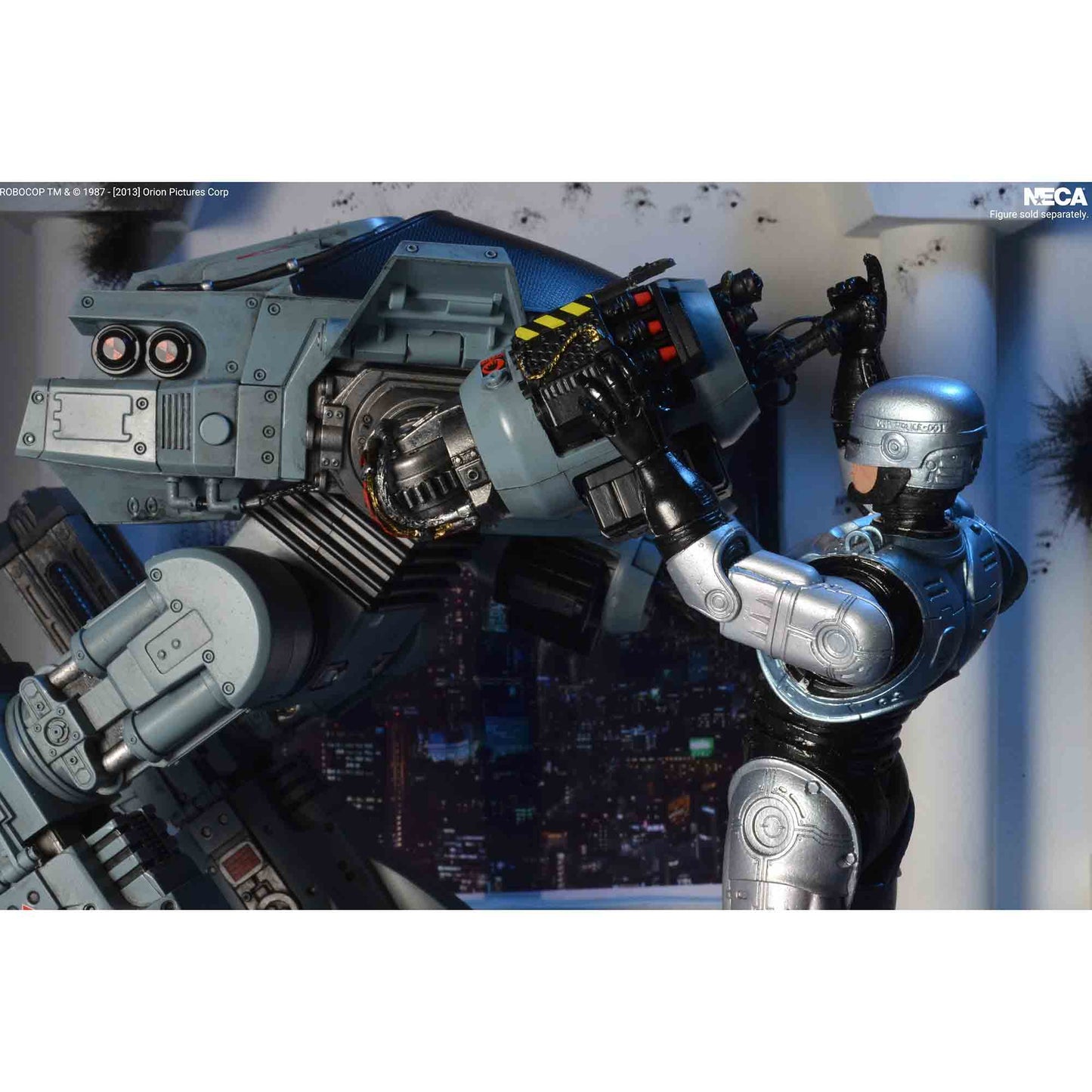 RoboCop: ED-209 - Deluxe Actionfigur mit Sound - 25 cm