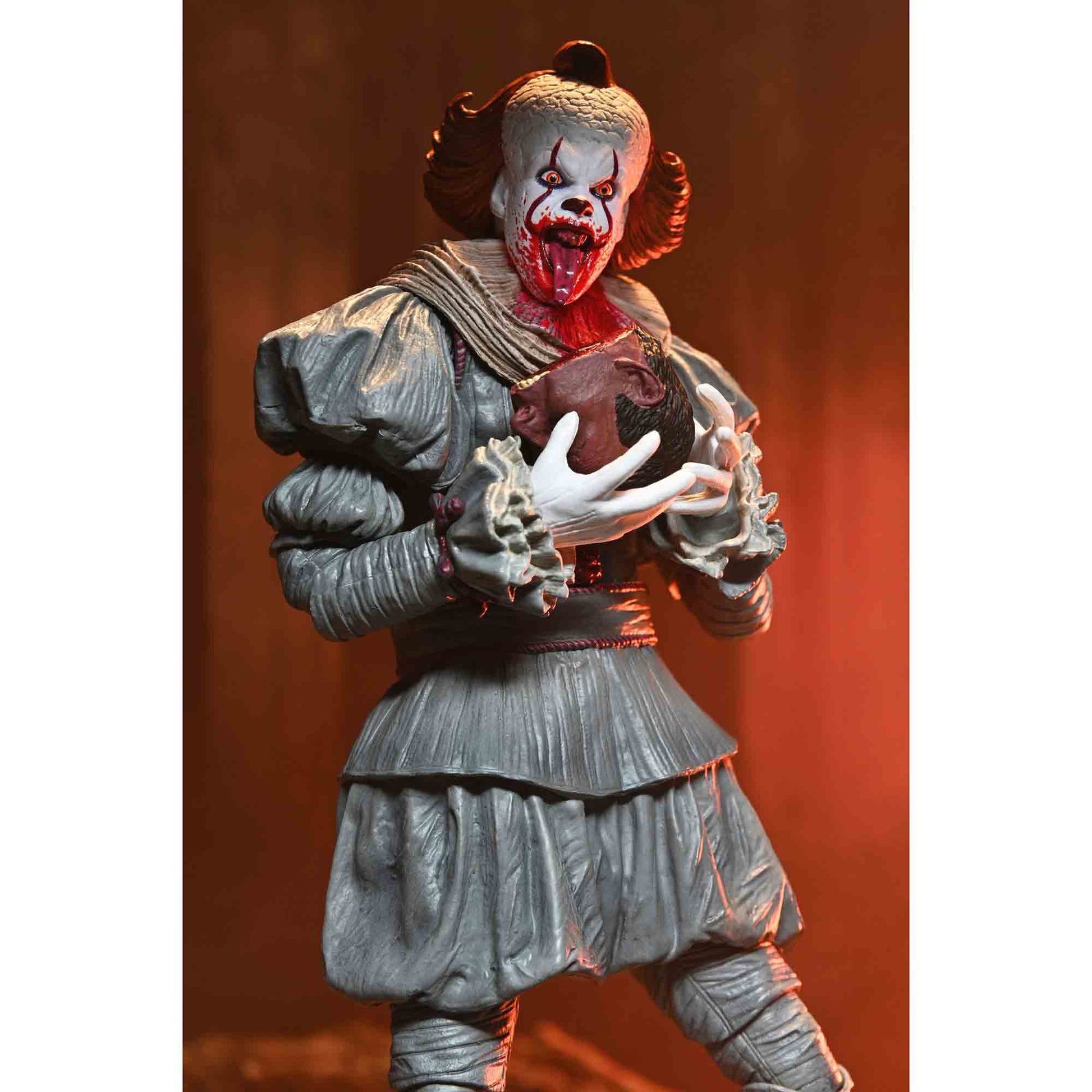 Stephen Kings: Es - Welcome To Derry - Ultimate Pennywise - Actionfigur - 18 cm