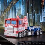 Transformers: Bumblebee - Masterpiece Movie Series - MPM-12 Optimus Prime - Actionfigur - F1818 - 28 cm
