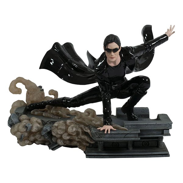 Diamond Gallery: The Matrix - Trinity - Deluxe PVC Statue - 23 cm