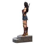 Justice League: Wonder Woman - Statue 1/6 - 37 cm