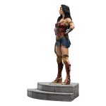 Justice League: Wonder Woman - Statue 1/6 - 37 cm