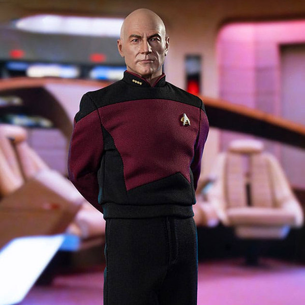 Star Trek: The Next Generation - Captain Jean-Luc Picard (Essential Duty Uniform) - Actionfigur 1/6 - 30 cm