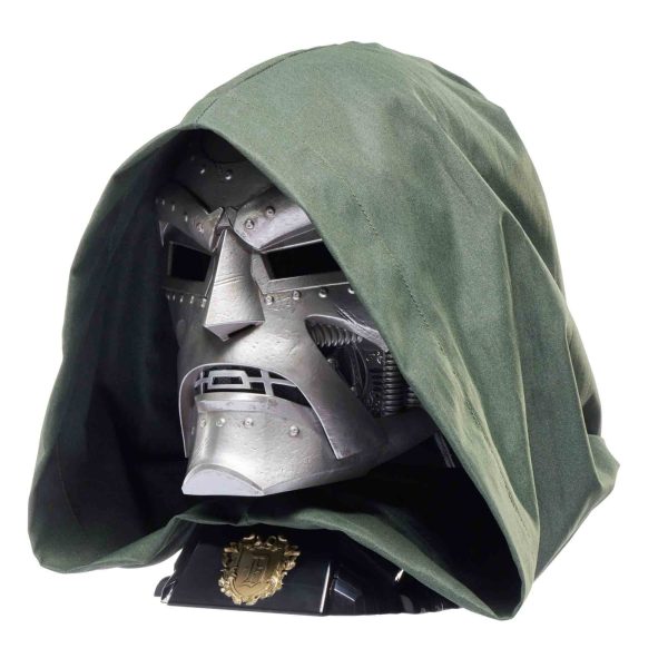 Marvel Legends: Doctor Doom - Premium Helm - Rollenspiel-Replik 1/1