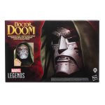 Marvel Legends: Doctor Doom - Premium Helm - Rollenspiel-Replik 1/1