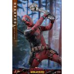 Hot Toys: Deadpool & Wolverine - Deadpool (Battling Version) - Movie Masterpiece - Actionfigur 1/6 - 31 cm