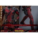 Hot Toys: Deadpool & Wolverine - Deadpool (Battling Version) - Movie Masterpiece - Actionfigur 1/6 - 31 cm